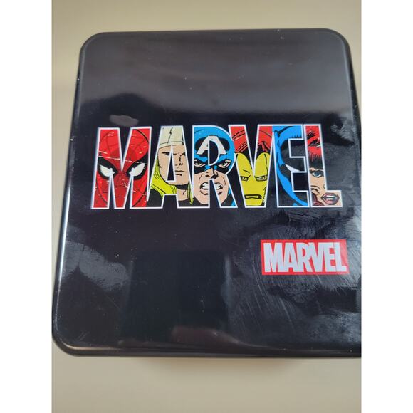 Marvel Comics Mens Leather 2 Fold Card Case w/Magnetic Closure In collectors Tin - Picture 2 of 3
